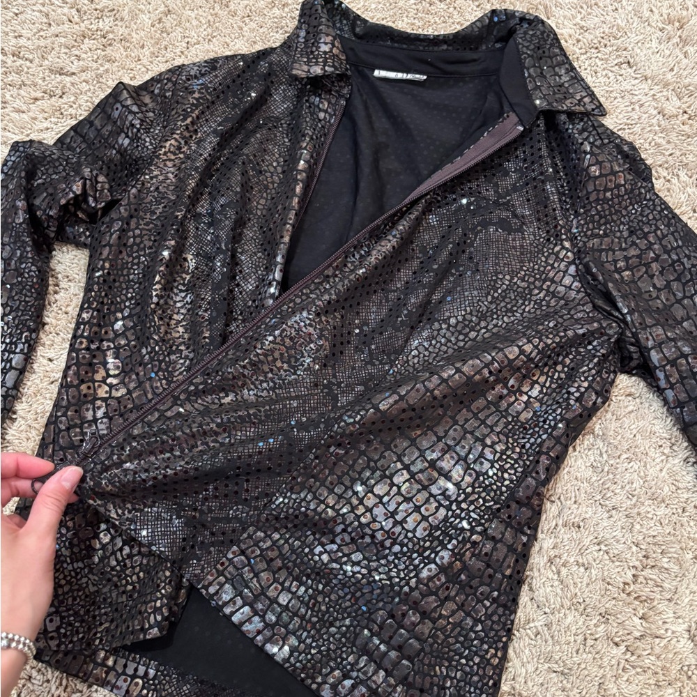 Joseph Ribkoff Sequin Crocodile Pattern Jacket - Picture 8 of 12